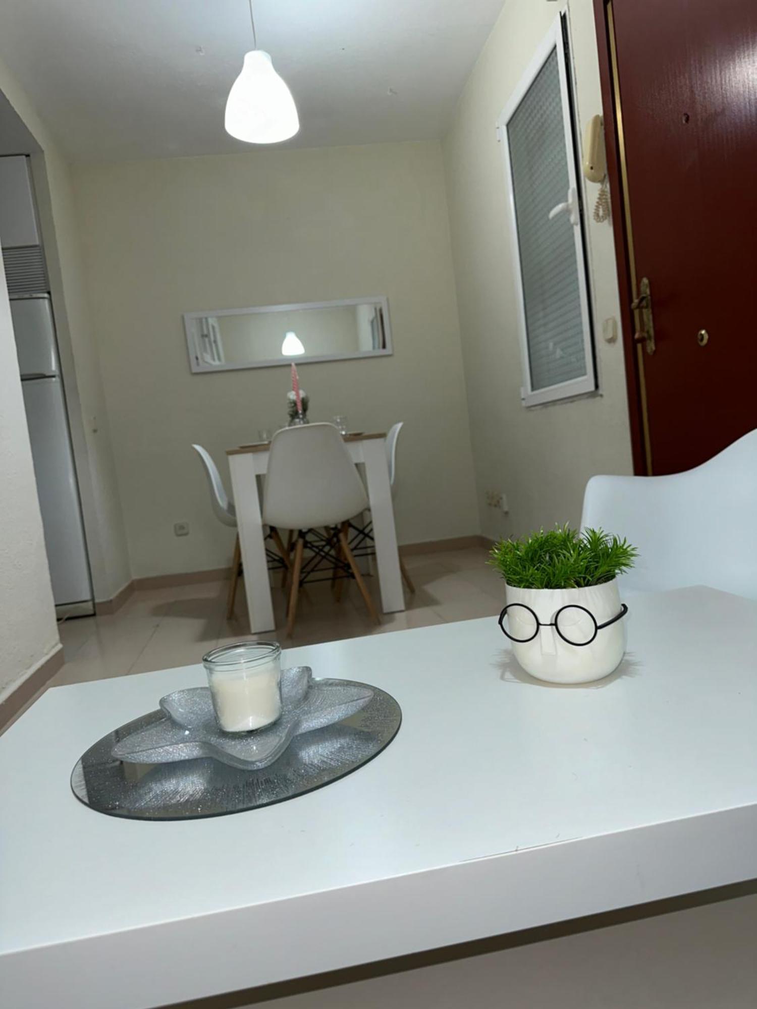 Love Fuencarral Madri Exterior foto